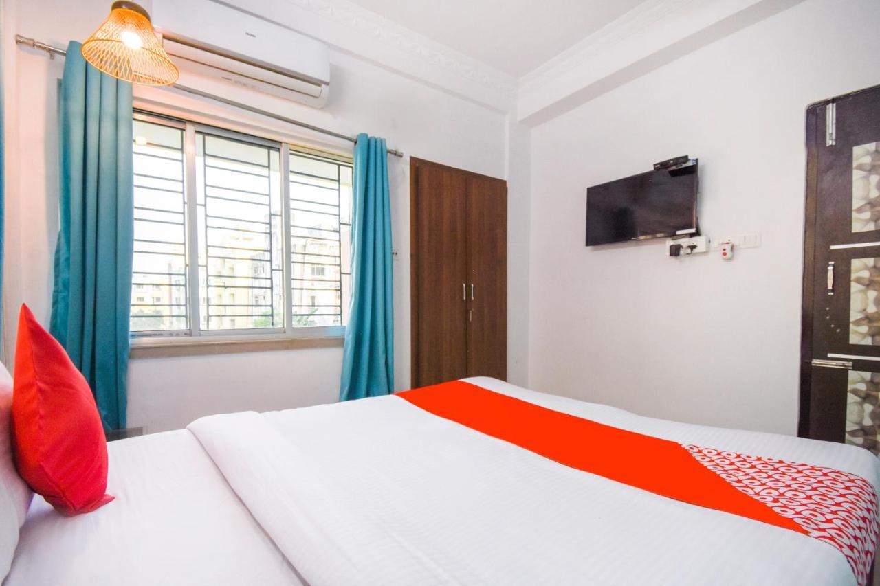 Oyo Flagship Mishika Homes โกลกาตา ภายนอก รูปภาพ